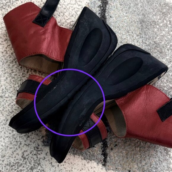 Fly London $218 Womens 38 US 7.5-8 Black Red Chunky Comfort Wedges Sandals Shoes - Picture 15 of 16